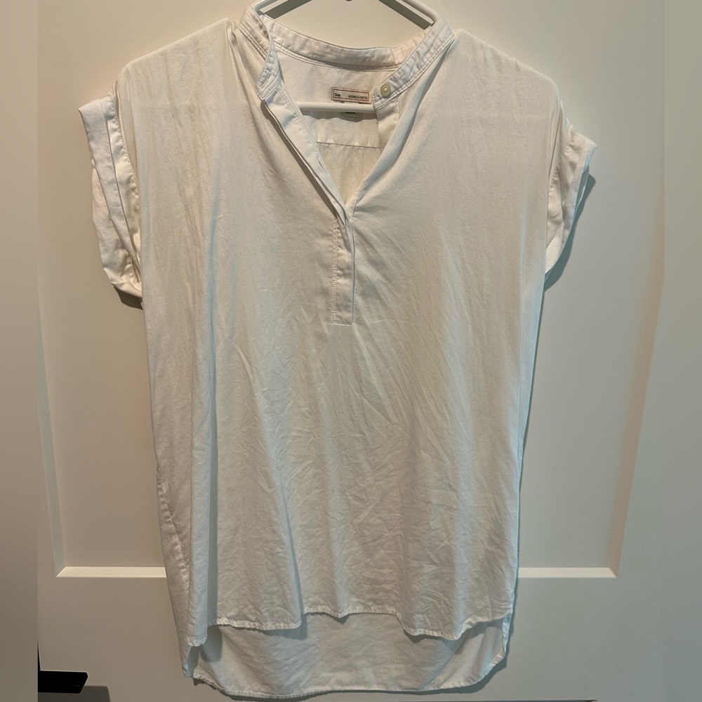 Gap 100% cotton white blouse Small